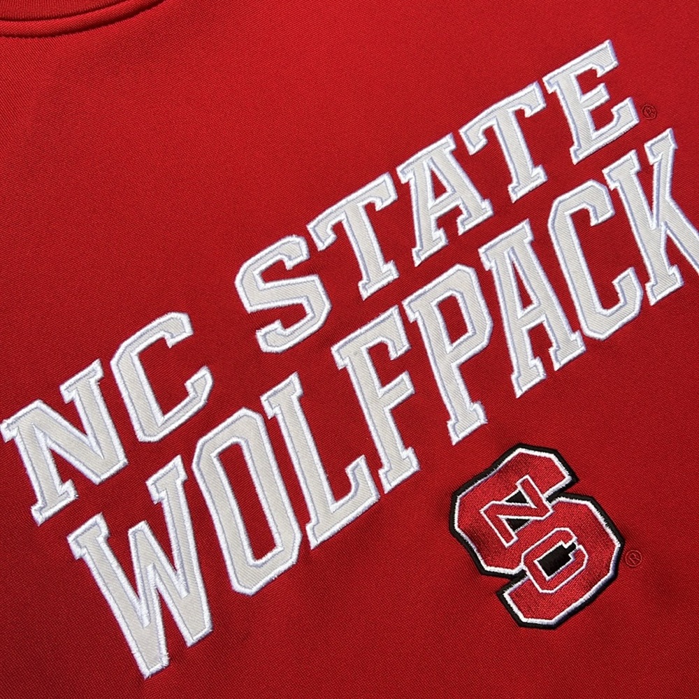 🐺adidas NC State pullover🐺 - Picture 2 of 9